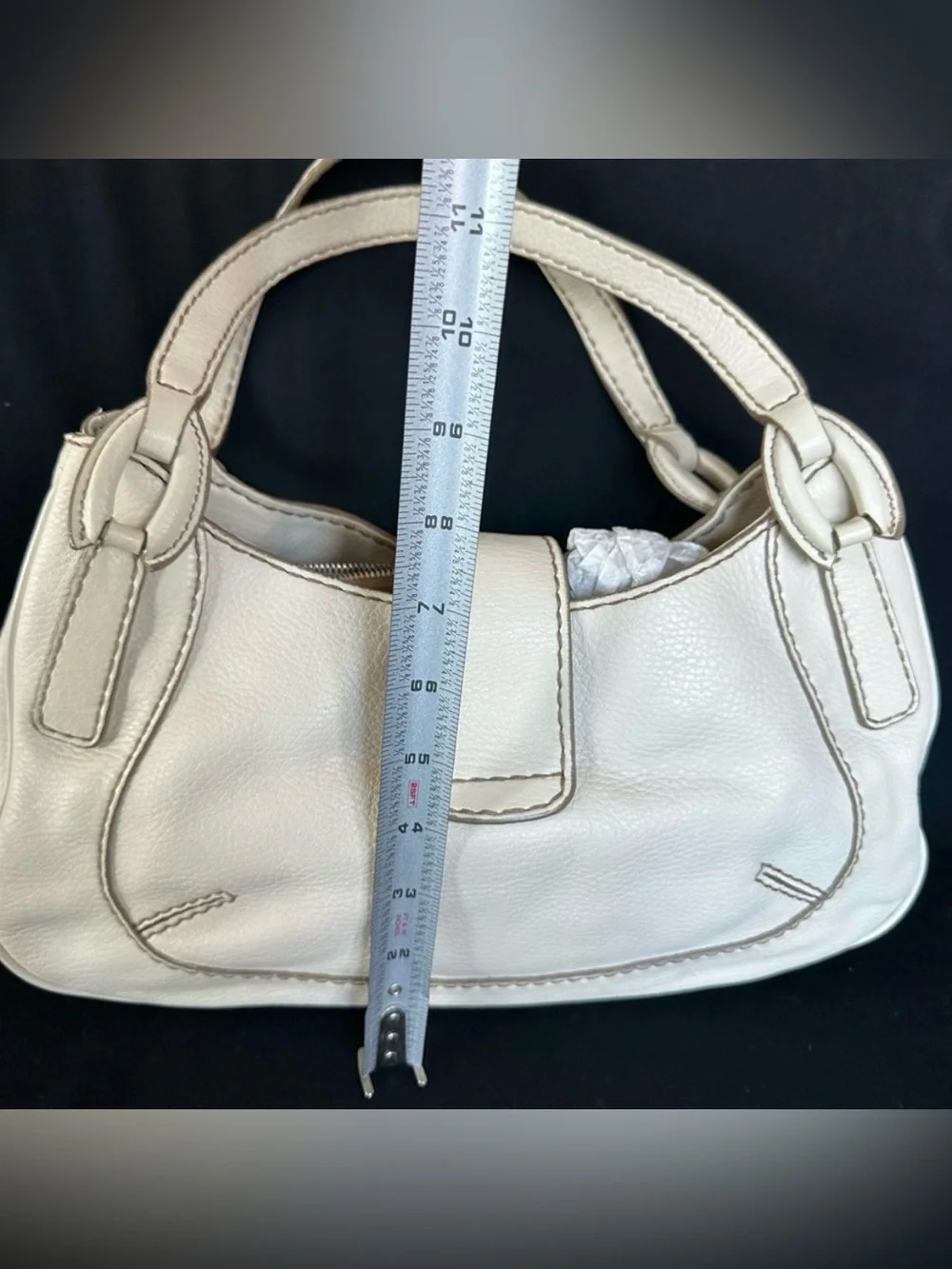 Tod's Cream Leather Shoulder Bag with Wood-Tone Accents